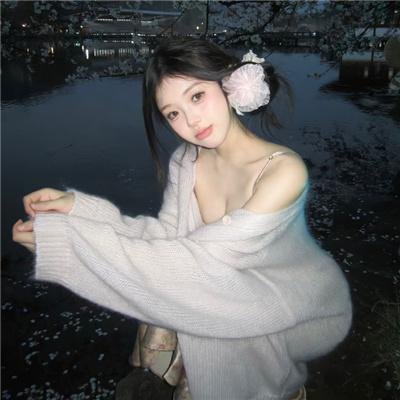 绿杨移作两家春